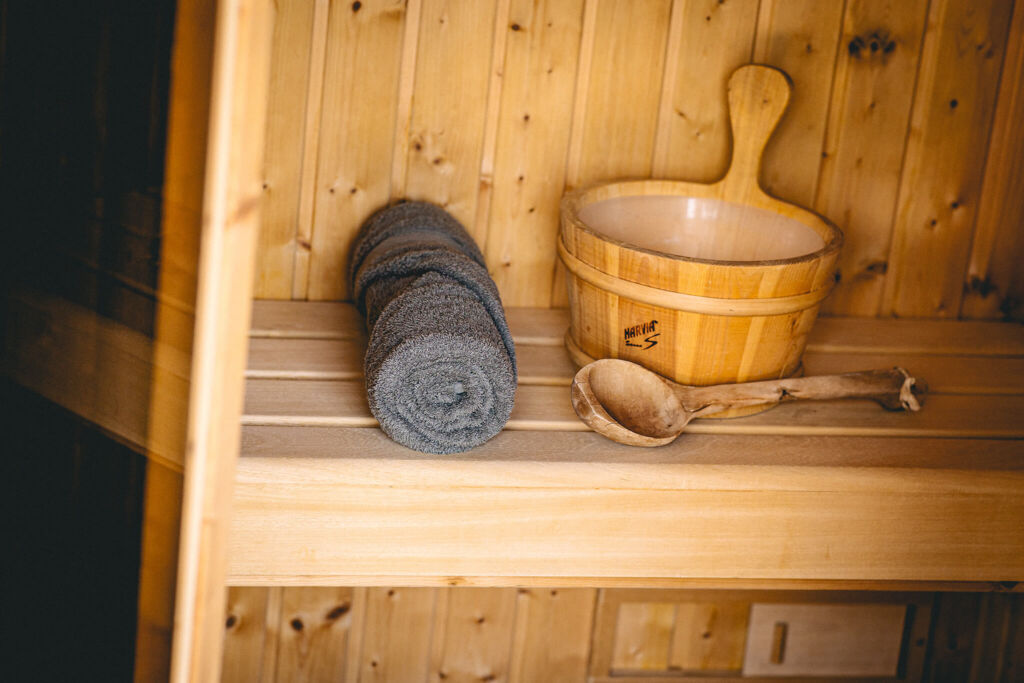 hoe lang in sauna